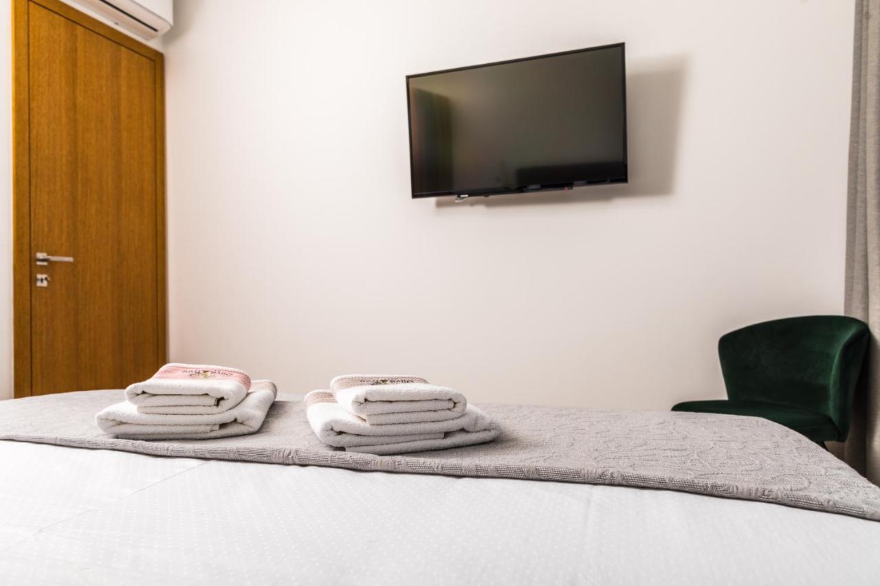 Olive Tree Mansion Apartment วีร์ ภายนอก รูปภาพ